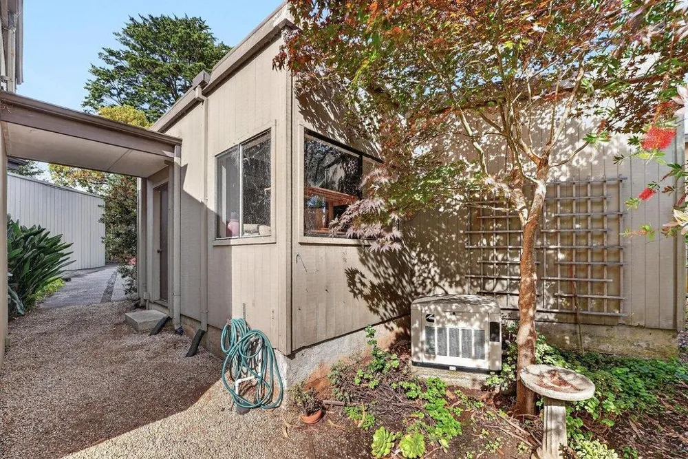 Address Not Shown Aptos, CA 95003
