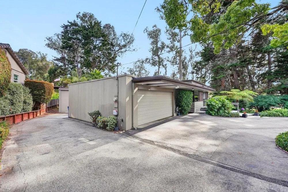 Address Not Shown Aptos, CA 95003