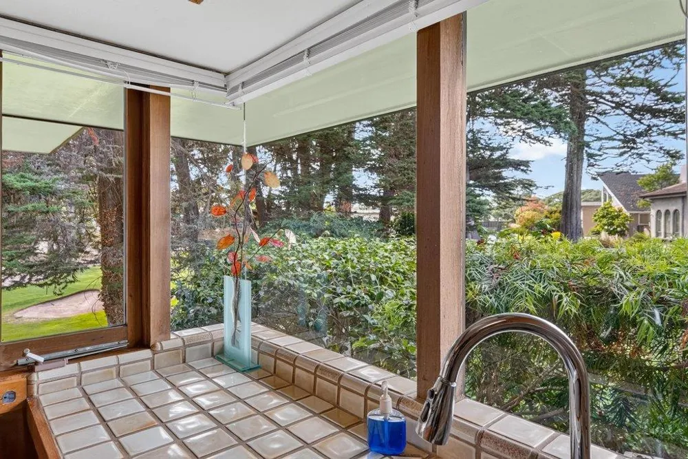Address Not Shown Aptos, CA 95003