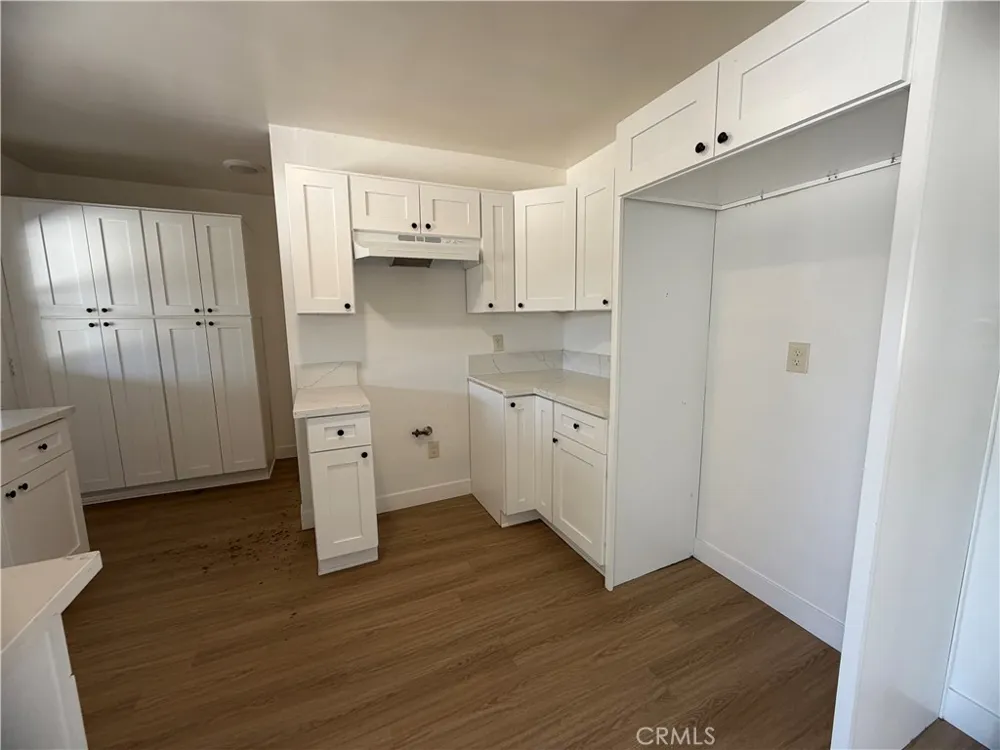 320 Frances Barstow, CA 92311