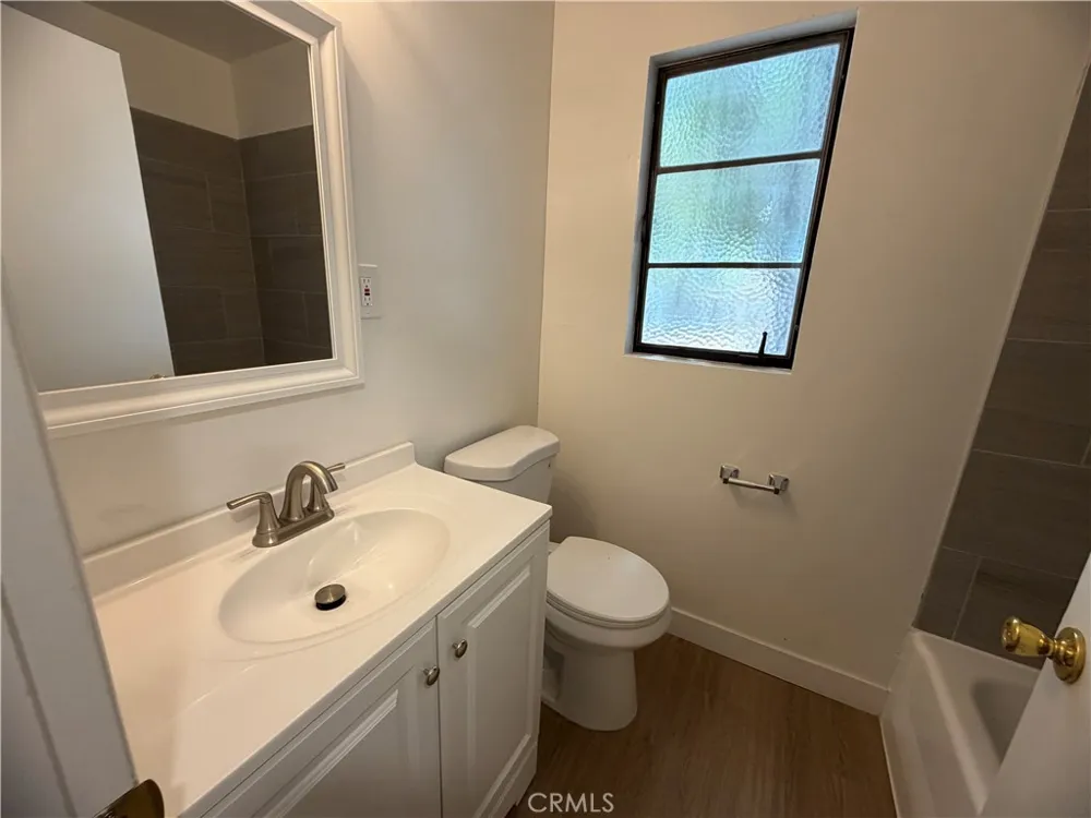 320 Frances Barstow, CA 92311