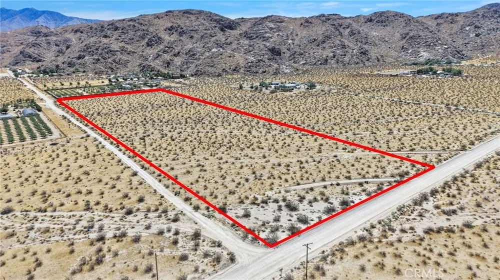 41 Cove Lucerne Valley, CA 92356