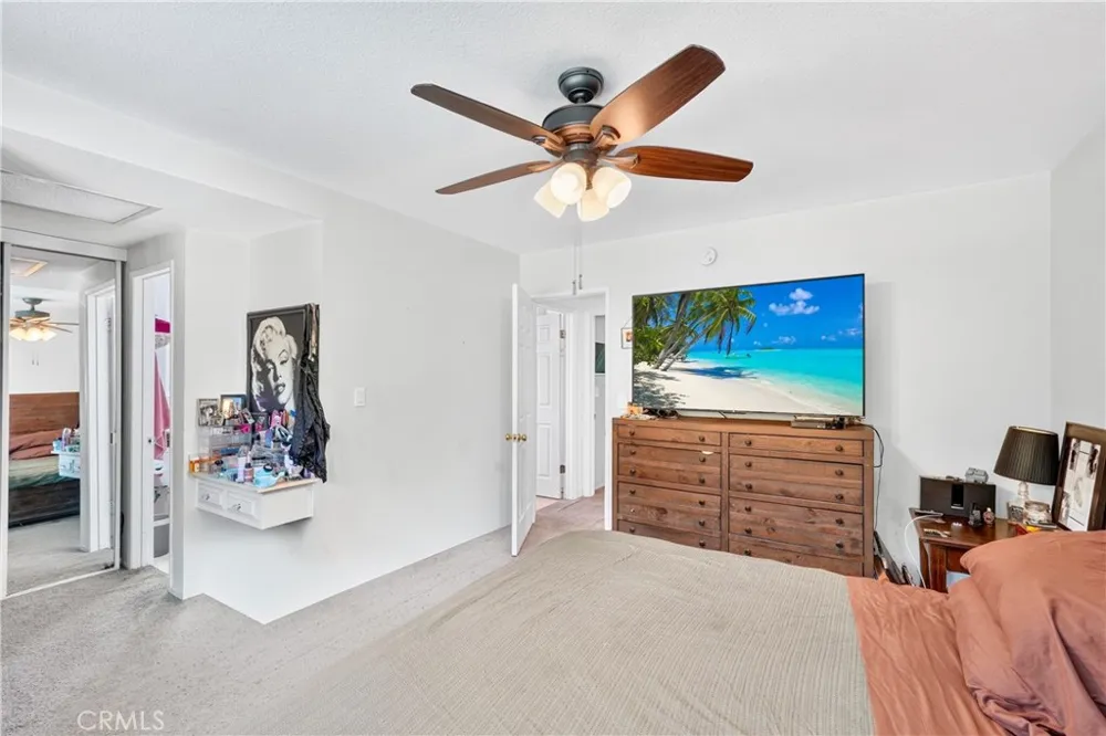 1215 Dickenson Upland, CA 91786