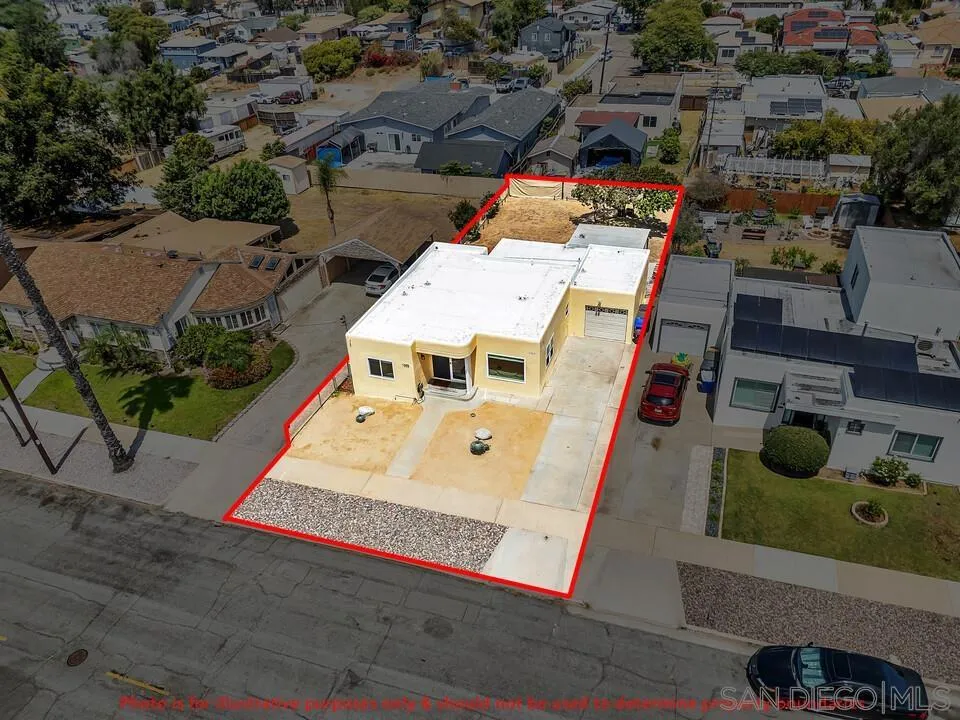 1005 E 2nd St National City, CA 91950