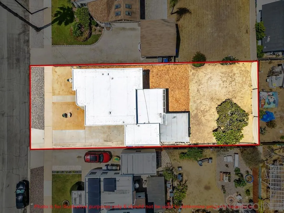 1005 E 2nd St National City, CA 91950