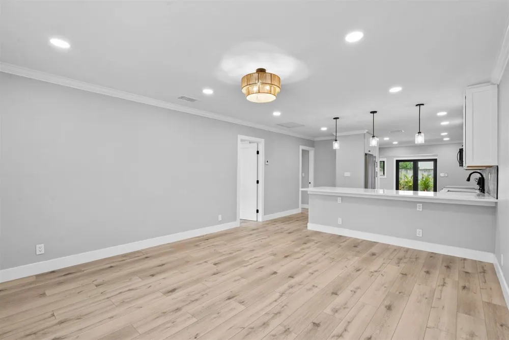 2600 NE 5th Avenue #2 Boca Raton, FL 33431