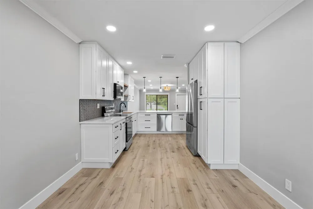 2600 NE 5th Avenue #2 Boca Raton, FL 33431