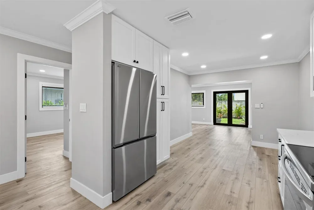 2600 NE 5th Avenue #2 Boca Raton, FL 33431
