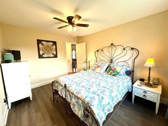 2005 5TH STREET Vero Beach, FL 32962
