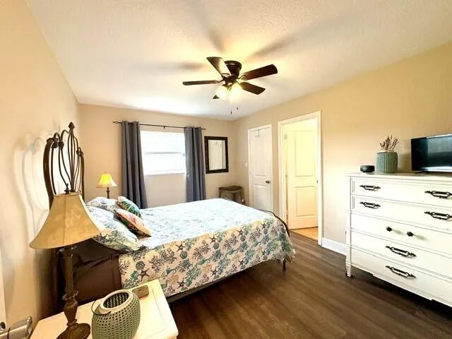 2005 5TH STREET Vero Beach, FL 32962
