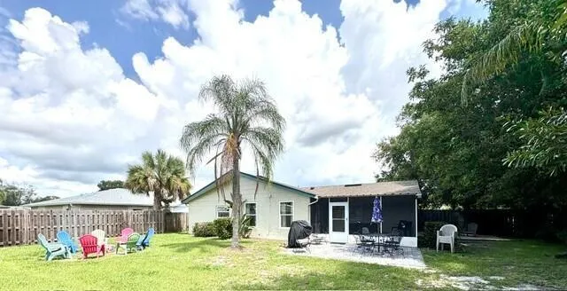 2005 5TH STREET Vero Beach, FL 32962