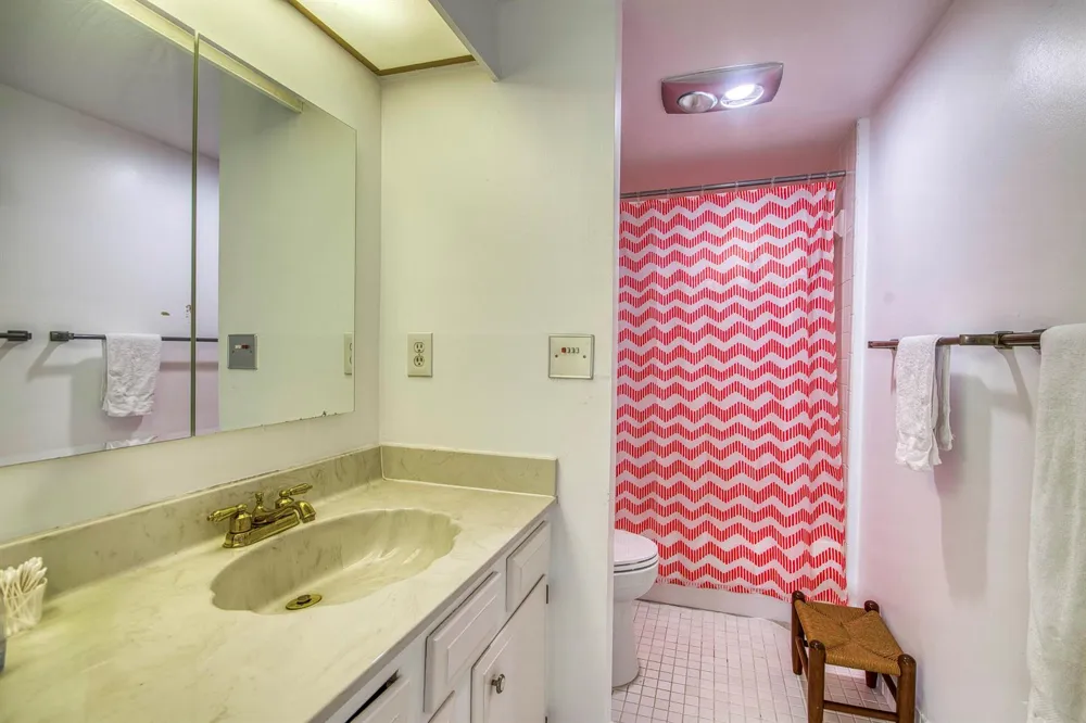 5200 Flagler Drive #1106 West Palm Beach, FL 33407