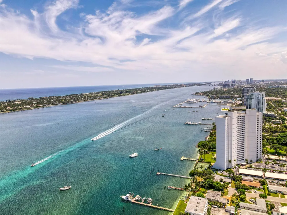 5200 Flagler Drive #1106 West Palm Beach, FL 33407