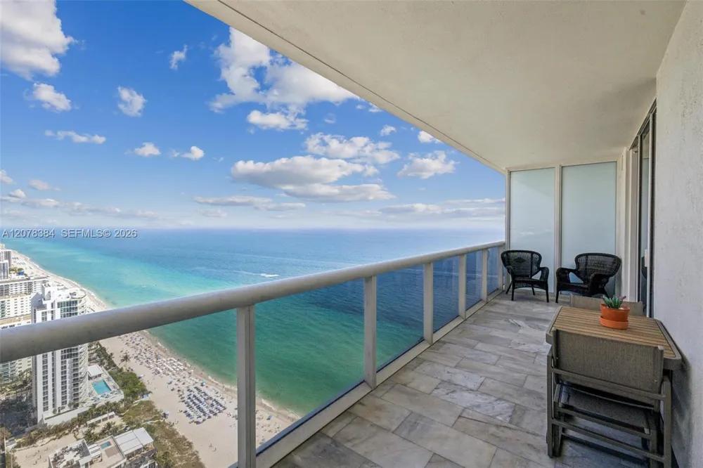 1830 S OCEAN DR #4210 Hallandale Beach, FL 33009