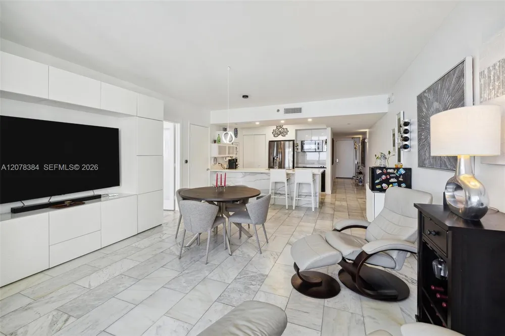 1830 S OCEAN DR #4210 Hallandale Beach, FL 33009