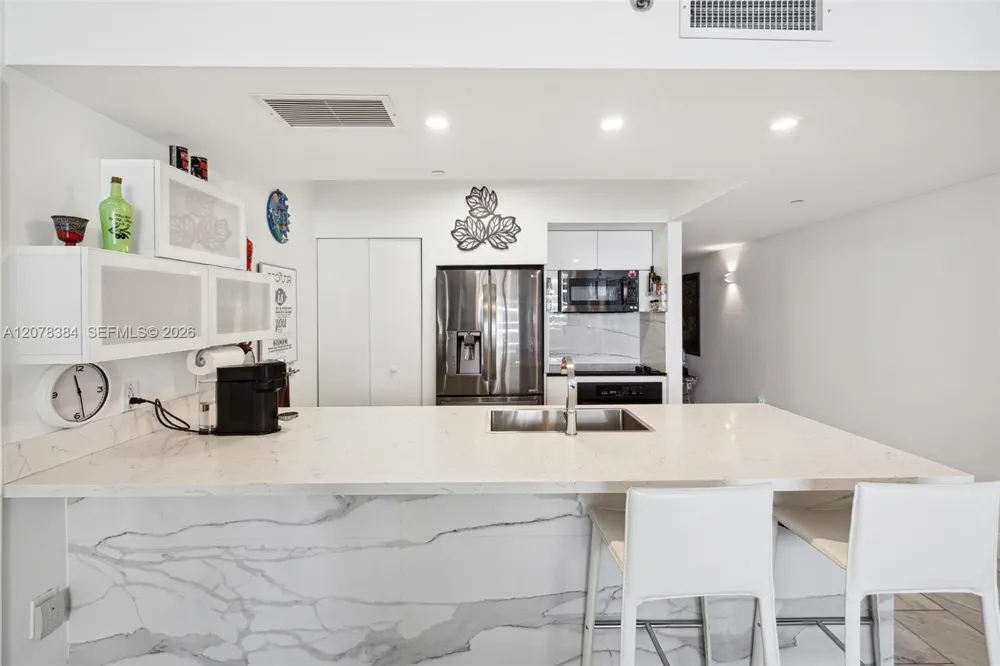 1830 S OCEAN DR #4210 Hallandale Beach, FL 33009