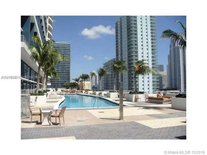 60 SW 13th St #3410 Miami, FL 33130
