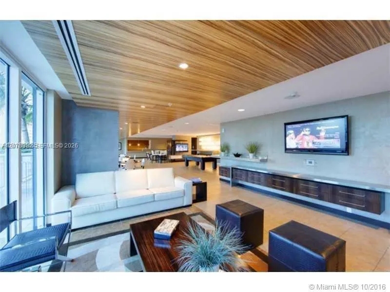 60 SW 13th St #3410 Miami, FL 33130