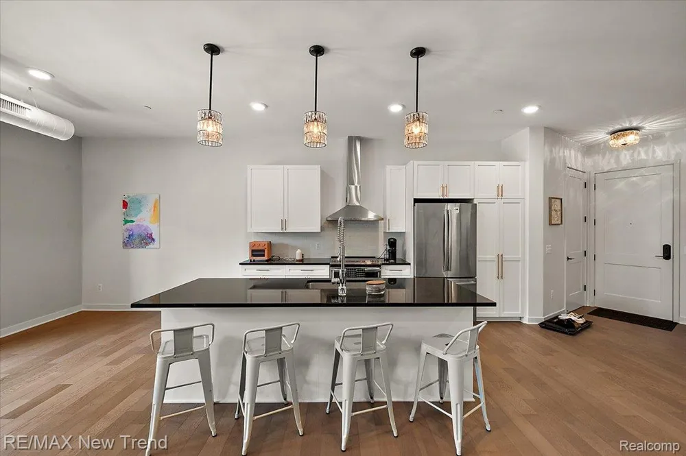 804 Main Street #2H Rochester City, MI 48307