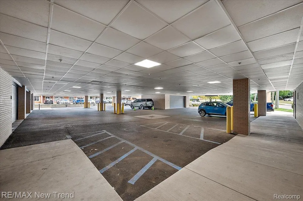 804 Main Street #2H Rochester City, MI 48307