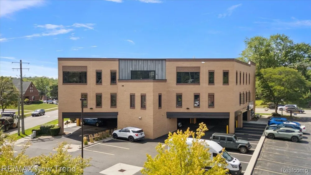 804 Main Street #2H Rochester City, MI 48307