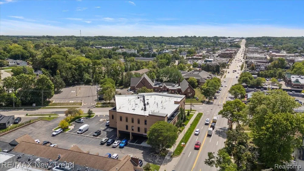 804 Main Street #2H Rochester City, MI 48307