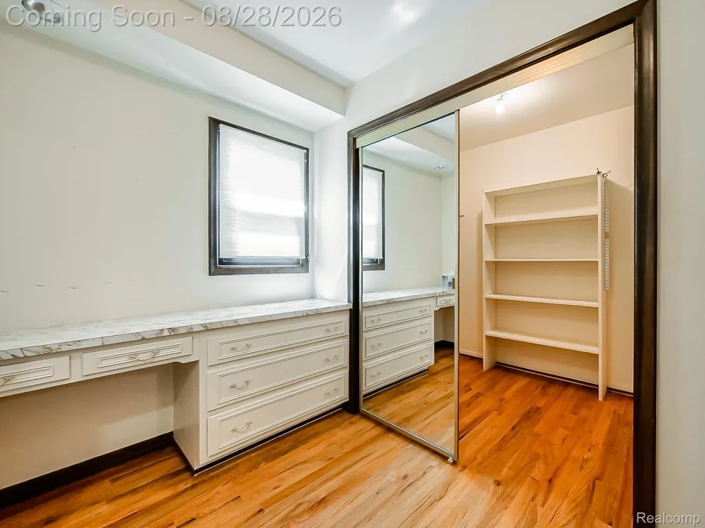 35973 Old Homestead Drive Farmington Hills City, MI 48335