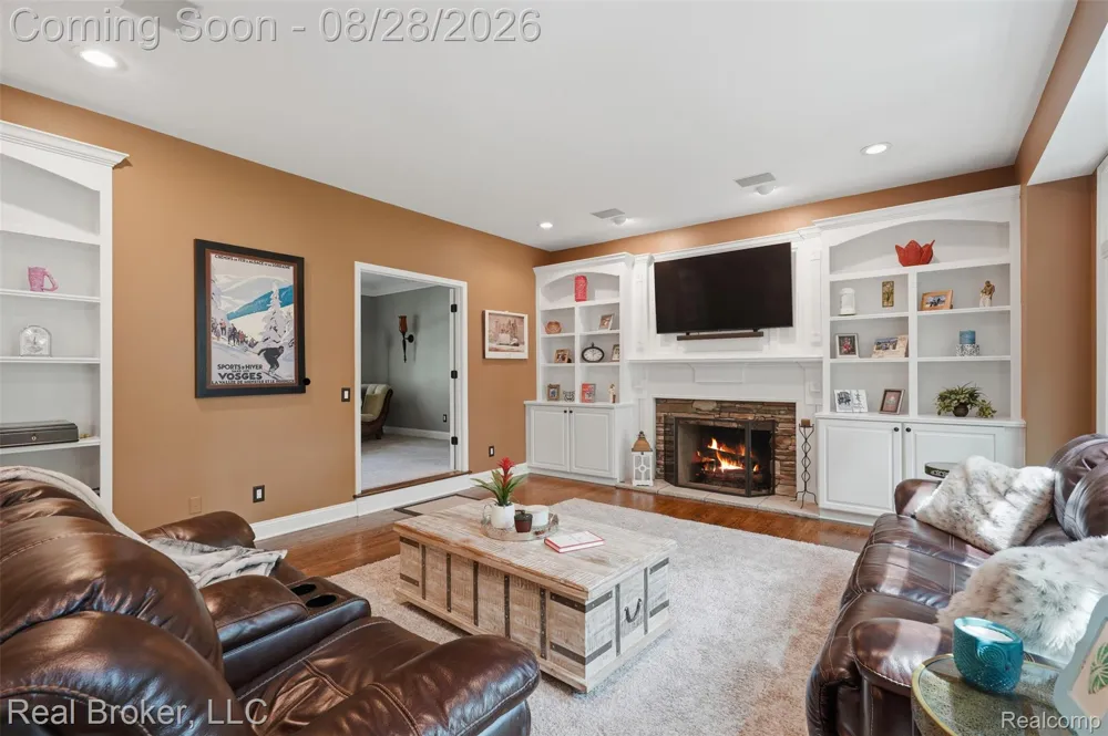 5380 Fieldstone Court Genoa Township, MI 48116