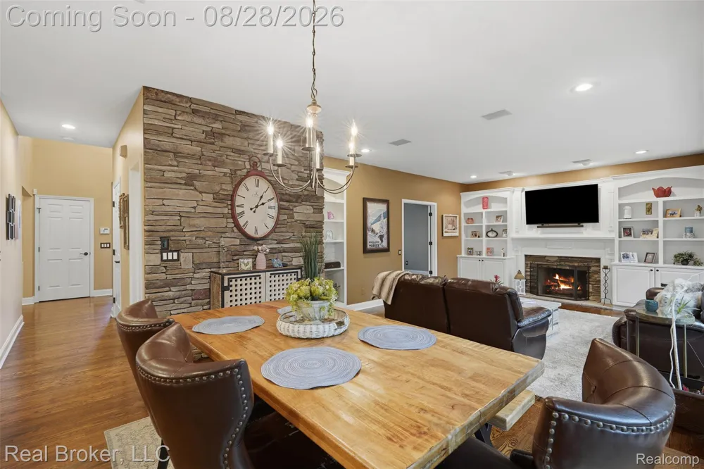 5380 Fieldstone Court Genoa Township, MI 48116