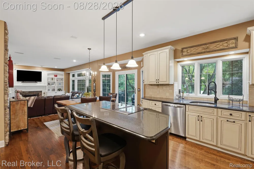 5380 Fieldstone Court Genoa Township, MI 48116