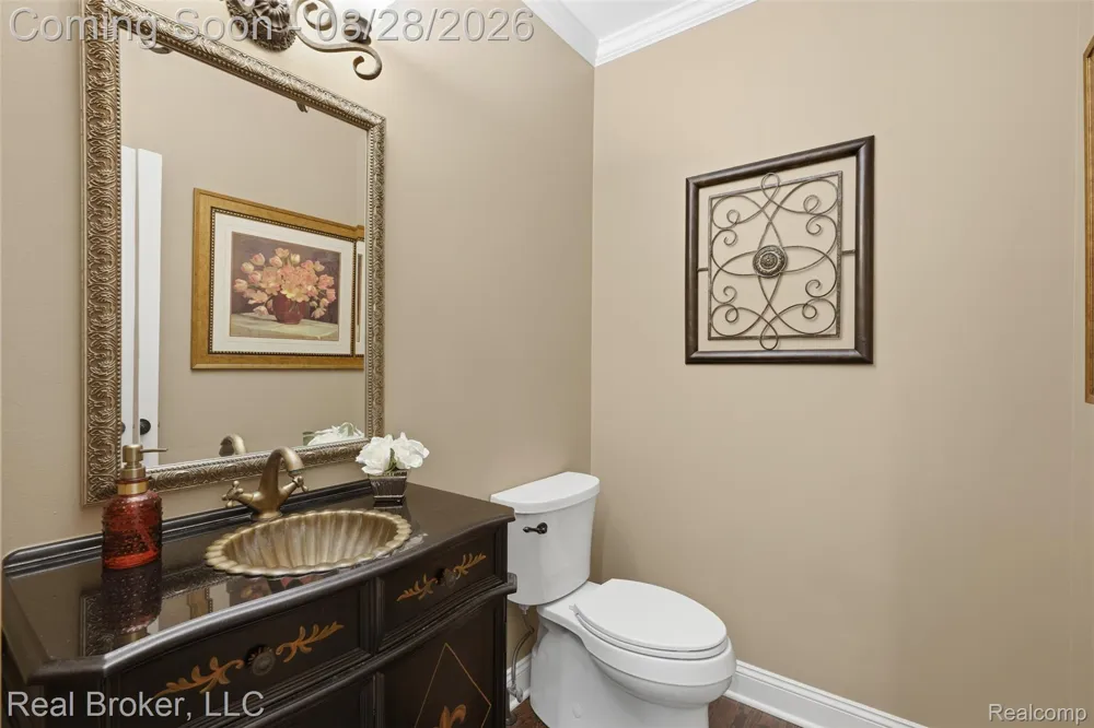 5380 Fieldstone Court Genoa Township, MI 48116