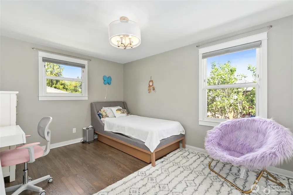4904 S Andover Street Seattle, WA 98116