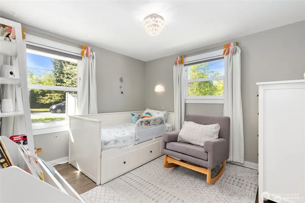 4904 S Andover Street Seattle, WA 98116