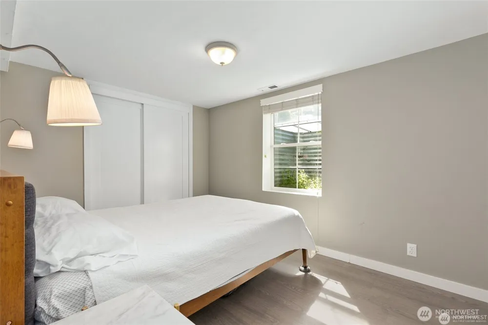 4904 S Andover Street Seattle, WA 98116