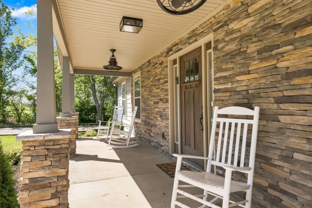 1412 Suzanne Dr Murfreesboro, TN 37128