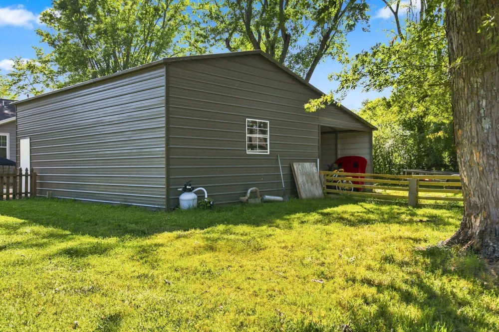 1412 Suzanne Dr Murfreesboro, TN 37128
