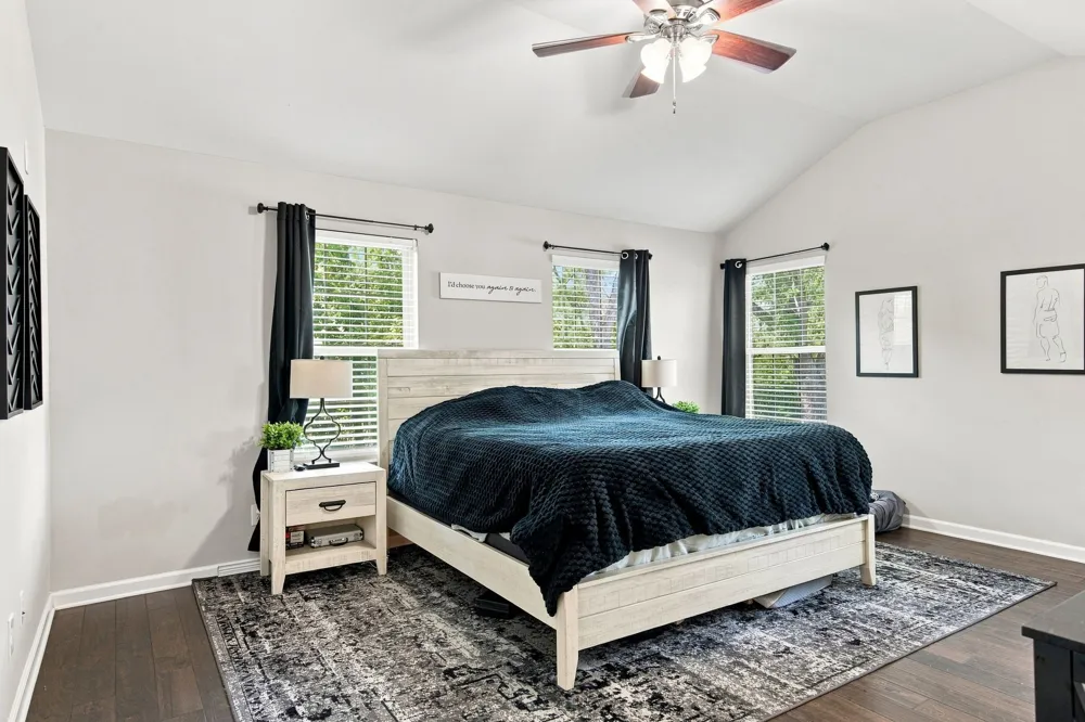 1412 Suzanne Dr Murfreesboro, TN 37128