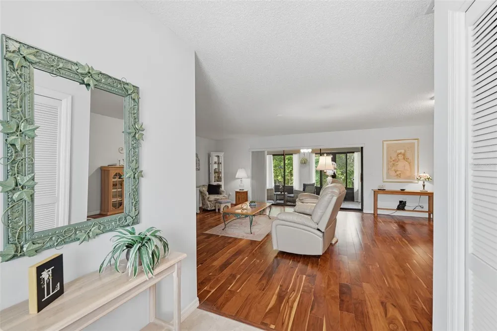 1803 NEW BEDFORD DRIVE Sun City Center, FL 33573
