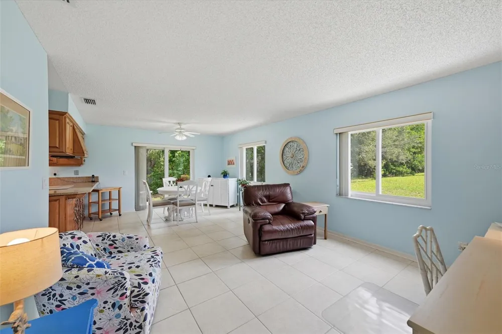 1803 NEW BEDFORD DRIVE Sun City Center, FL 33573