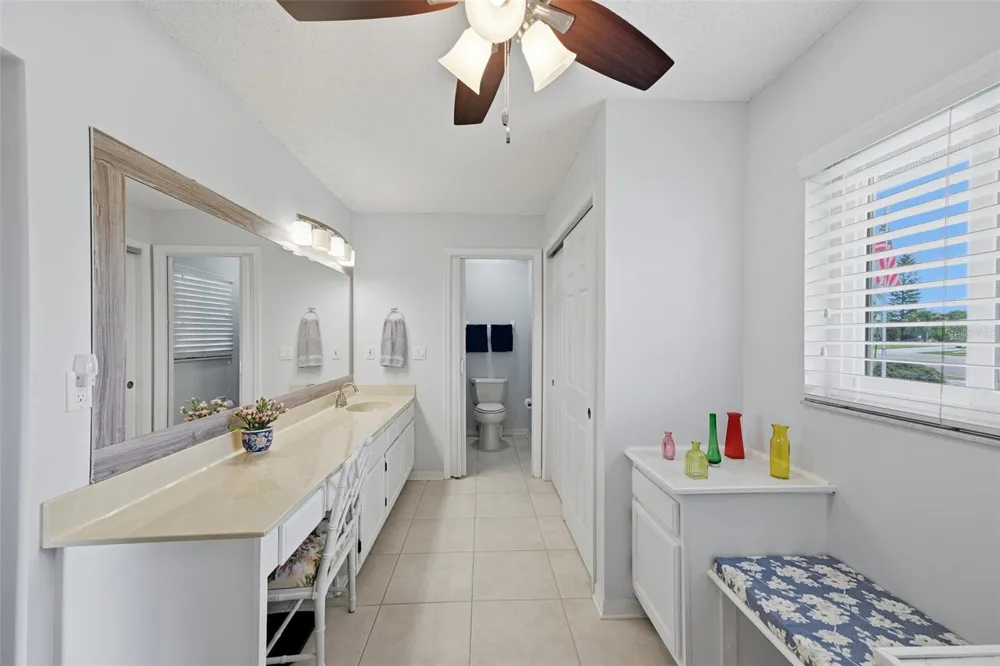 1803 NEW BEDFORD DRIVE Sun City Center, FL 33573