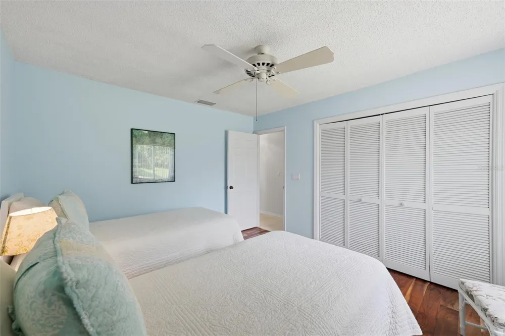 1803 NEW BEDFORD DRIVE Sun City Center, FL 33573