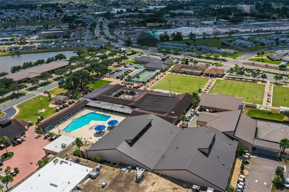 1803 NEW BEDFORD DRIVE Sun City Center, FL 33573