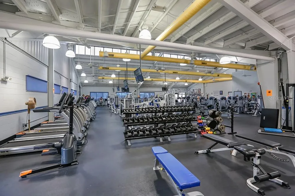 1803 NEW BEDFORD DRIVE Sun City Center, FL 33573