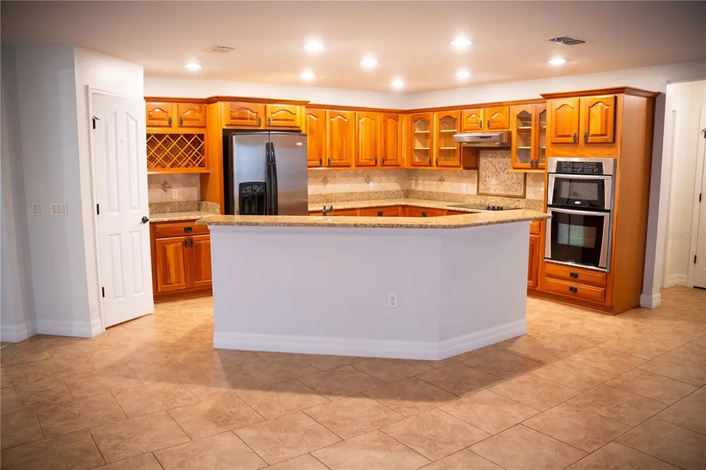 2804 POLSON DRIVE Kissimmee, FL 34758