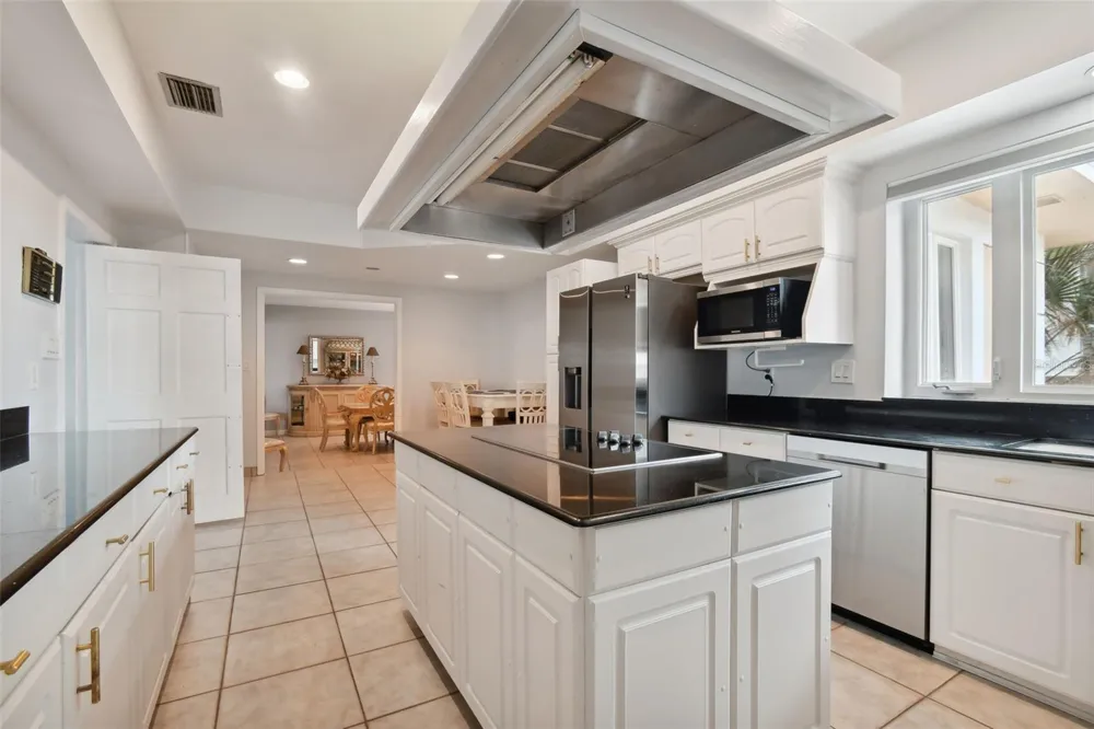 1520 GULF BOULEVARD Belleair Beach, FL 33786