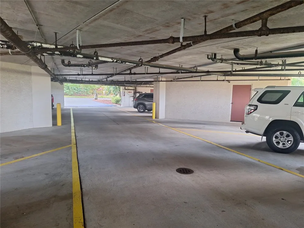 504 S FLORIDA AVENUE #215 Tarpon Springs, FL 34689