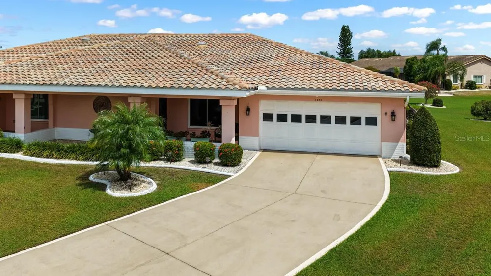 1001 ARDMORE WAY Sun City Center, FL 33573