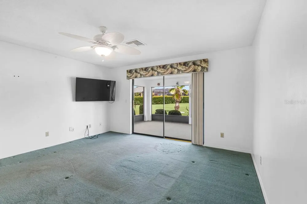 1001 ARDMORE WAY Sun City Center, FL 33573