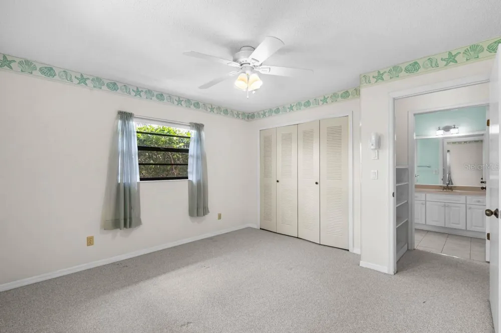1001 ARDMORE WAY Sun City Center, FL 33573