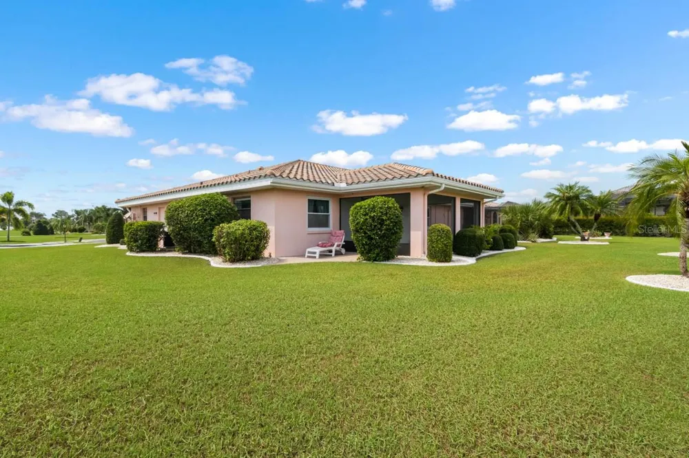 1001 ARDMORE WAY Sun City Center, FL 33573